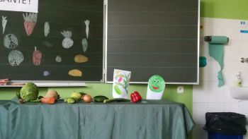 "Chcesz być zdrowy jak ryba, jedz owoce i warzywa"