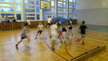 MISTRZOSTWA SZKOŁY W USPORTOWIONE DWA OGNIE